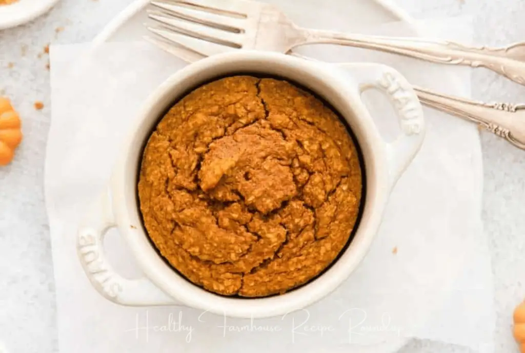Ramekin of baked pumpkin pie oatmeal